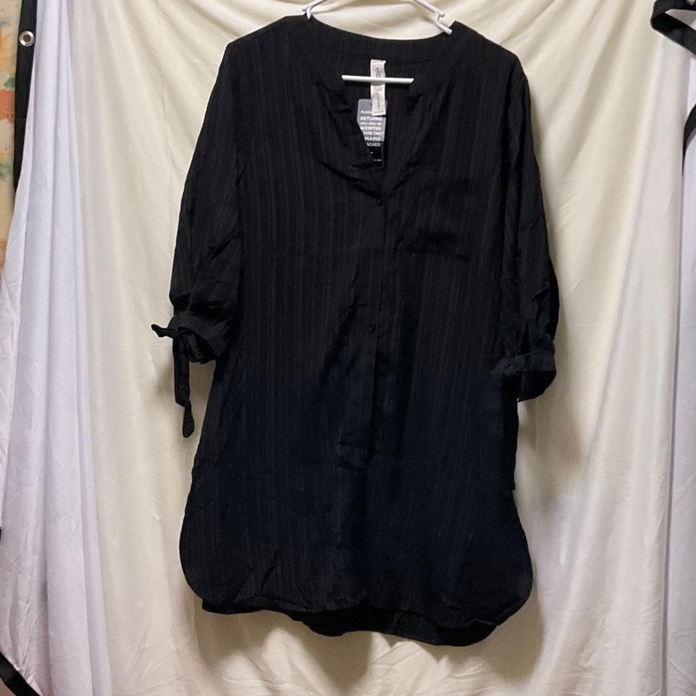 Blooming Jelly Black Women's Tunic or Beach Coverup